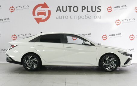 Hyundai Elantra, 2023 год, 2 230 000 рублей, 6 фотография