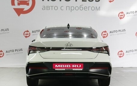 Hyundai Elantra, 2023 год, 2 230 000 рублей, 4 фотография