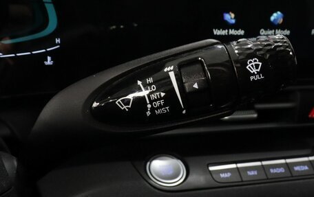 Hyundai Elantra, 2023 год, 2 230 000 рублей, 13 фотография