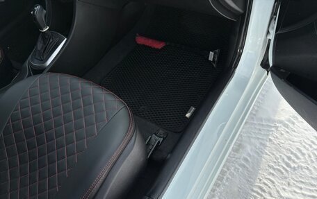 Hyundai Solaris II рестайлинг, 2015 год, 1 300 000 рублей, 11 фотография