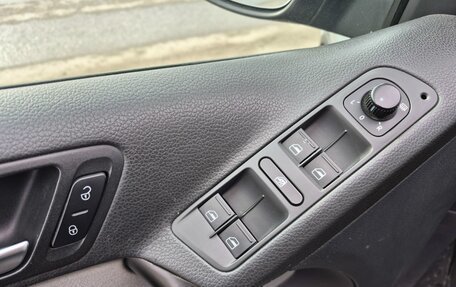 Volkswagen Tiguan I, 2009 год, 895 000 рублей, 15 фотография