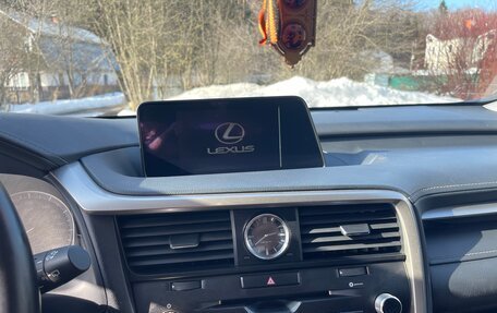 Lexus RX IV рестайлинг, 2018 год, 3 800 000 рублей, 18 фотография