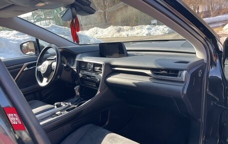 Lexus RX IV рестайлинг, 2018 год, 3 800 000 рублей, 23 фотография