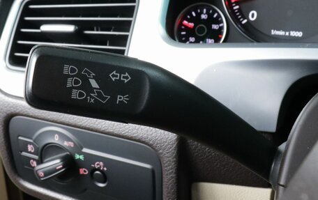 Volkswagen Touareg III, 2011 год, 1 599 000 рублей, 13 фотография