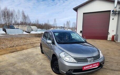Nissan Tiida, 2013 год, 850 000 рублей, 4 фотография