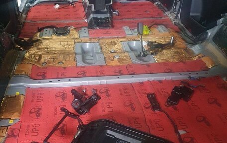 Toyota Land Cruiser Prado 150 рестайлинг 2, 2017 год, 3 650 000 рублей, 23 фотография