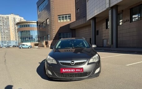 Opel Astra J, 2012 год, 800 000 рублей, 9 фотография