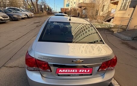 Chevrolet Cruze II, 2012 год, 629 999 рублей, 9 фотография