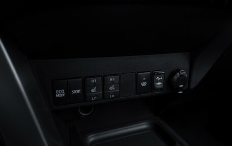 Toyota RAV4, 2016 год, 2 095 000 рублей, 14 фотография