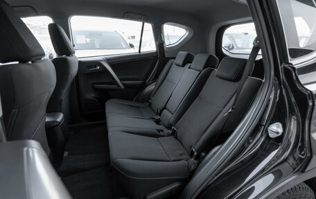 Toyota RAV4, 2016 год, 2 095 000 рублей, 12 фотография