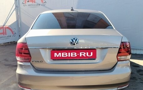 Volkswagen Polo VI (EU Market), 2017 год, 1 100 000 рублей, 7 фотография