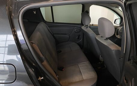 Renault Sandero I, 2013 год, 575 000 рублей, 17 фотография