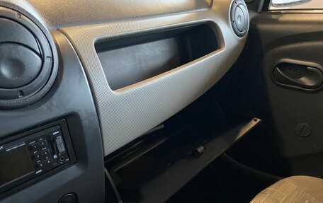 Renault Sandero I, 2013 год, 575 000 рублей, 27 фотография
