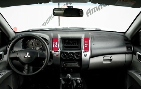 Mitsubishi Pajero Sport II рестайлинг, 2011 год, 1 320 000 рублей, 12 фотография