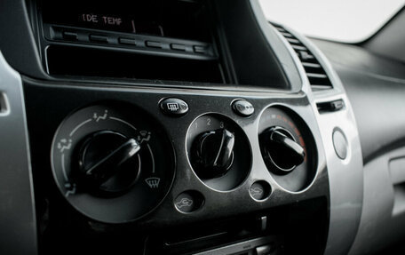 Mitsubishi Pajero Sport II рестайлинг, 2011 год, 1 320 000 рублей, 17 фотография