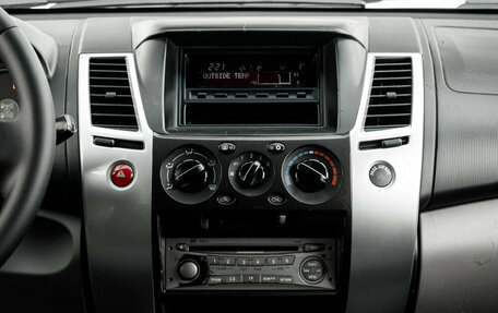 Mitsubishi Pajero Sport II рестайлинг, 2011 год, 1 320 000 рублей, 15 фотография