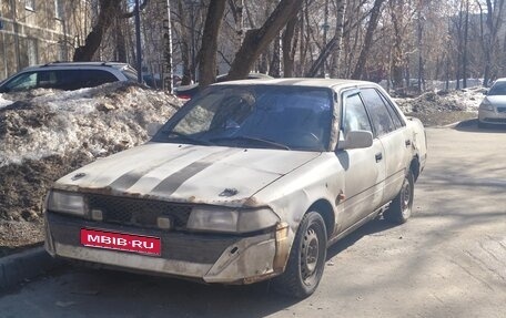 Toyota Carina, 1990 год, 60 000 рублей, 1 фотография