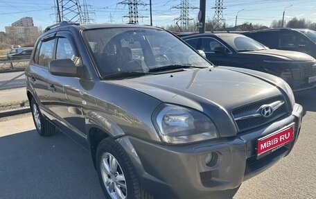 Hyundai Tucson III, 2008 год, 675 000 рублей, 1 фотография