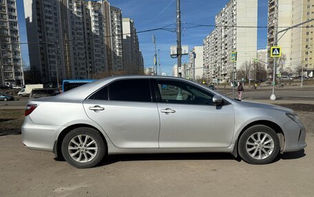 Toyota Camry, 2016 год, 1 860 000 рублей, 8 фотография