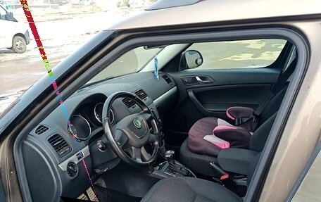 Skoda Yeti I рестайлинг, 2012 год, 940 000 рублей, 23 фотография