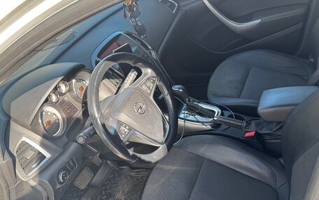 Opel Astra J, 2012 год, 560 000 рублей, 2 фотография