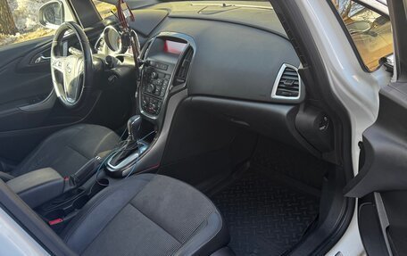 Opel Astra J, 2012 год, 560 000 рублей, 13 фотография