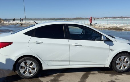 Hyundai Solaris II рестайлинг, 2014 год, 1 150 000 рублей, 8 фотография