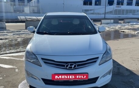 Hyundai Solaris II рестайлинг, 2014 год, 1 150 000 рублей, 2 фотография