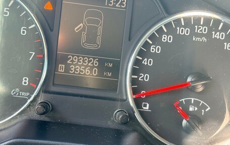 Nissan X-Trail, 2014 год, 1 350 000 рублей, 4 фотография