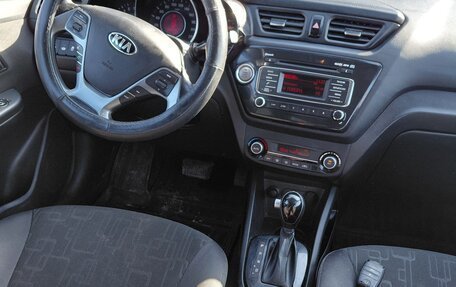 KIA Rio III рестайлинг, 2016 год, 1 030 000 рублей, 6 фотография