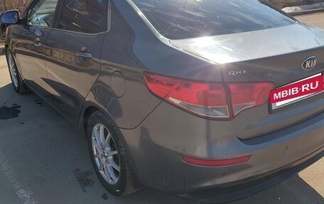 KIA Rio III рестайлинг, 2016 год, 1 030 000 рублей, 8 фотография