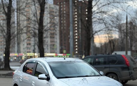 Renault Logan II, 2018 год, 850 000 рублей, 3 фотография