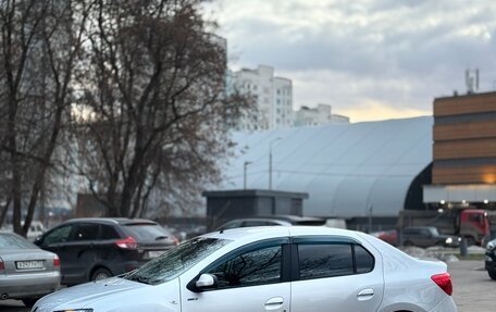 Renault Logan II, 2018 год, 850 000 рублей, 7 фотография