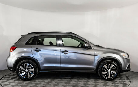 Mitsubishi ASX I рестайлинг, 2018 год, 1 899 000 рублей, 4 фотография