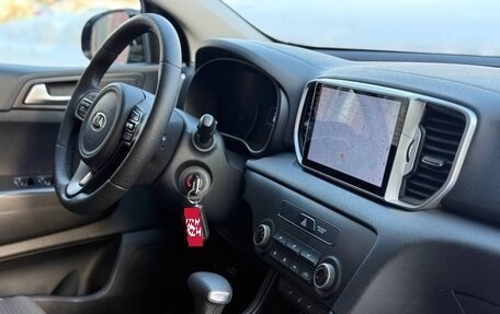 KIA Sportage IV рестайлинг, 2016 год, 1 870 000 рублей, 10 фотография