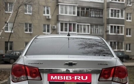 Chevrolet Cruze II, 2013 год, 950 000 рублей, 2 фотография