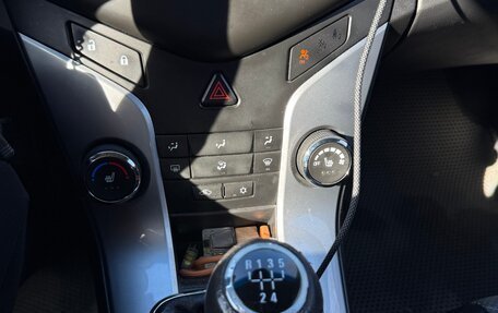 Chevrolet Cruze II, 2013 год, 950 000 рублей, 14 фотография