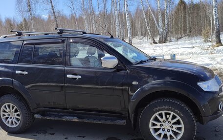 Mitsubishi Pajero Sport II рестайлинг, 2011 год, 1 780 000 рублей, 7 фотография