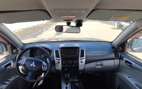 Mitsubishi Pajero Sport II рестайлинг, 2011 год, 1 780 000 рублей, 23 фотография