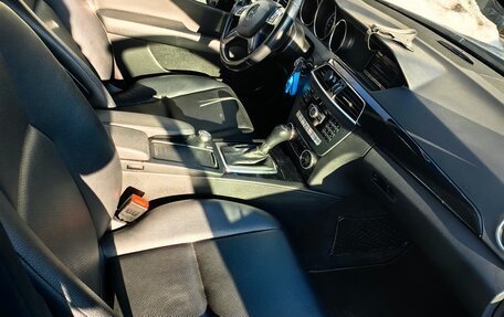 Mercedes-Benz C-Класс, 2012 год, 1 650 000 рублей, 16 фотография