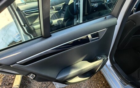 Mercedes-Benz C-Класс, 2012 год, 1 650 000 рублей, 18 фотография