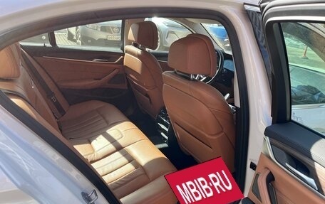 BMW 5 серия, 2019 год, 4 400 000 рублей, 15 фотография