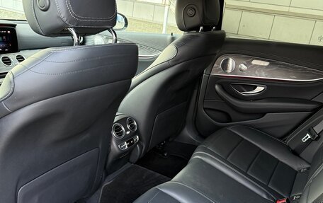 Mercedes-Benz E-Класс, 2020 год, 4 990 000 рублей, 9 фотография