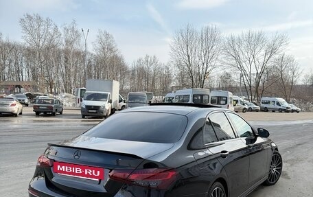 Mercedes-Benz E-Класс, 2020 год, 4 990 000 рублей, 2 фотография