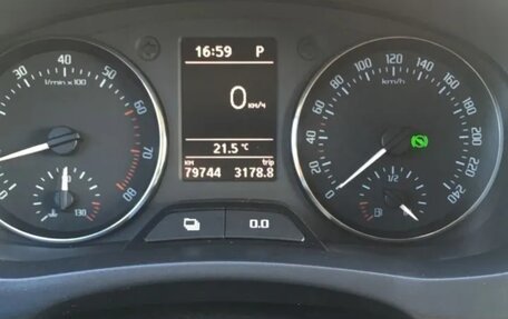 Skoda Roomster, 2010 год, 750 000 рублей, 7 фотография