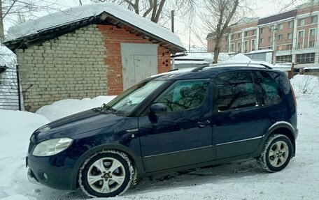 Skoda Roomster, 2010 год, 750 000 рублей, 3 фотография