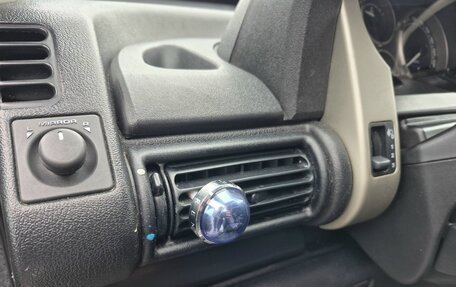 Land Rover Freelander II рестайлинг 2, 2004 год, 695 000 рублей, 19 фотография