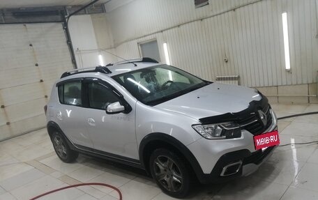 Renault Sandero II рестайлинг, 2019 год, 1 400 000 рублей, 8 фотография