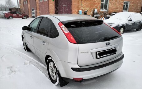 Ford Focus II рестайлинг, 2007 год, 350 000 рублей, 18 фотография