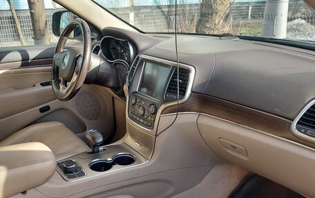 Jeep Grand Cherokee, 2013 год, 1 800 000 рублей, 11 фотография